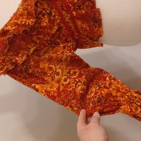 NWT Free People Rudi printed ruffle crop blouse top voluminous bishop sleeves - Picture 9 of 16